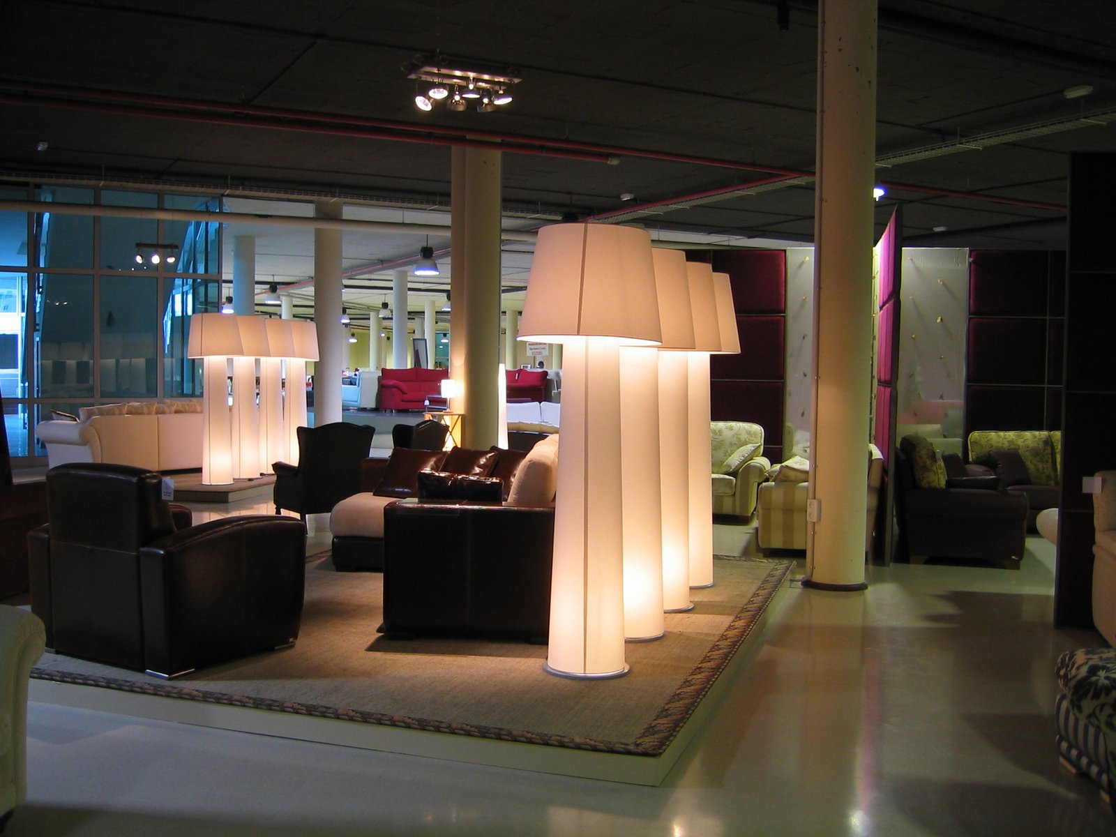 Habitacion con iluminacion tenue